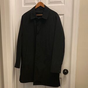 Calvin Klein Men's Classic Black Over Coat w/ zip out liner like new size 44R